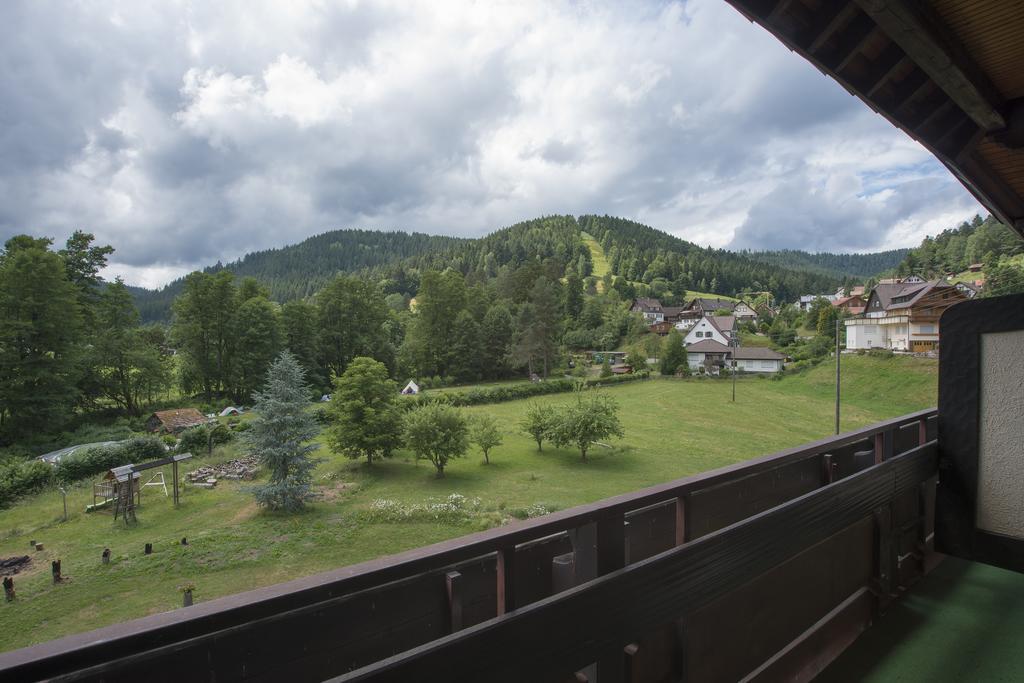 Hotel Enz Residenz Enzklösterle Zewnętrze zdjęcie
