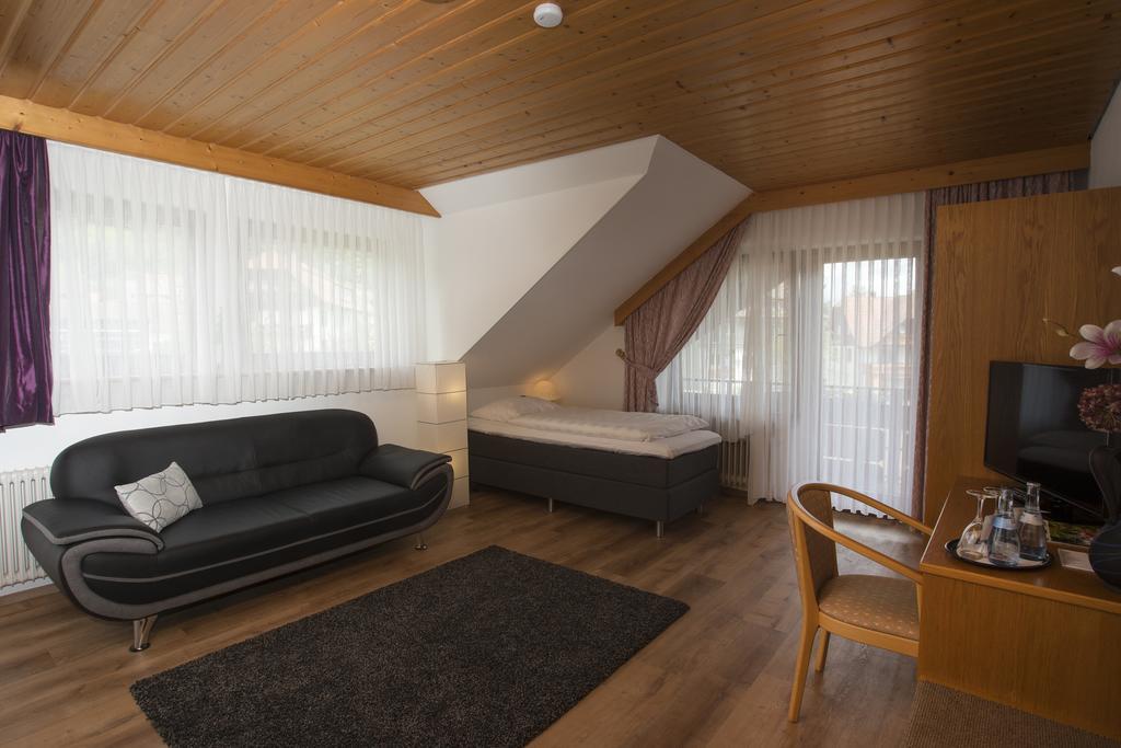 Hotel Enz Residenz Enzklösterle Zewnętrze zdjęcie