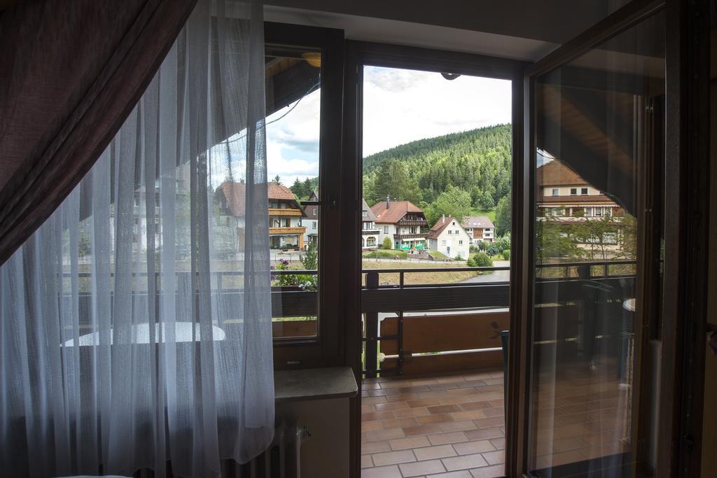 Hotel Enz Residenz Enzklösterle Zewnętrze zdjęcie